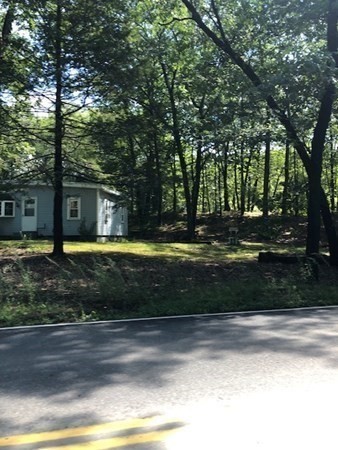 2425 Lunenburg Road Lancaster, MA 01523 - Photo 2 of 5