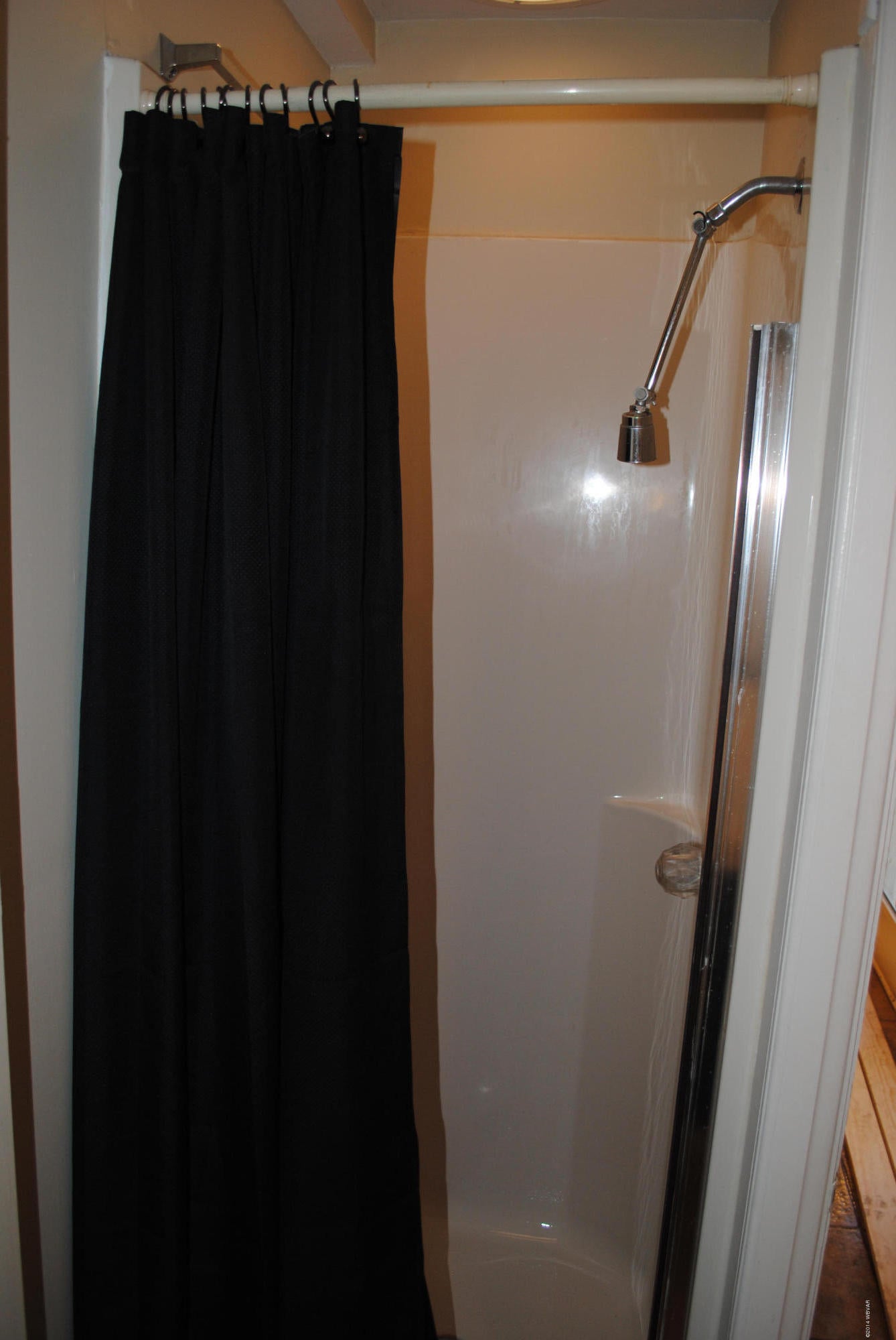 1558 Overbrook Road Williamsport, PA 17701 - Photo 9 of 25 First Floor 3/4 Bath Shower