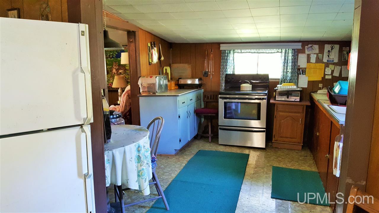 5304 Wolfe Road Long Lake, WI 54542 - Photo 8 of 16