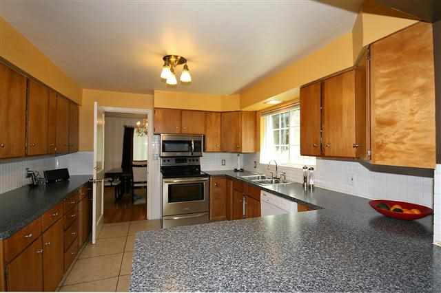 1424 East Pinecrest Road Spokane, WA 99203 - Photo 8 of 20 Gallery Image 8