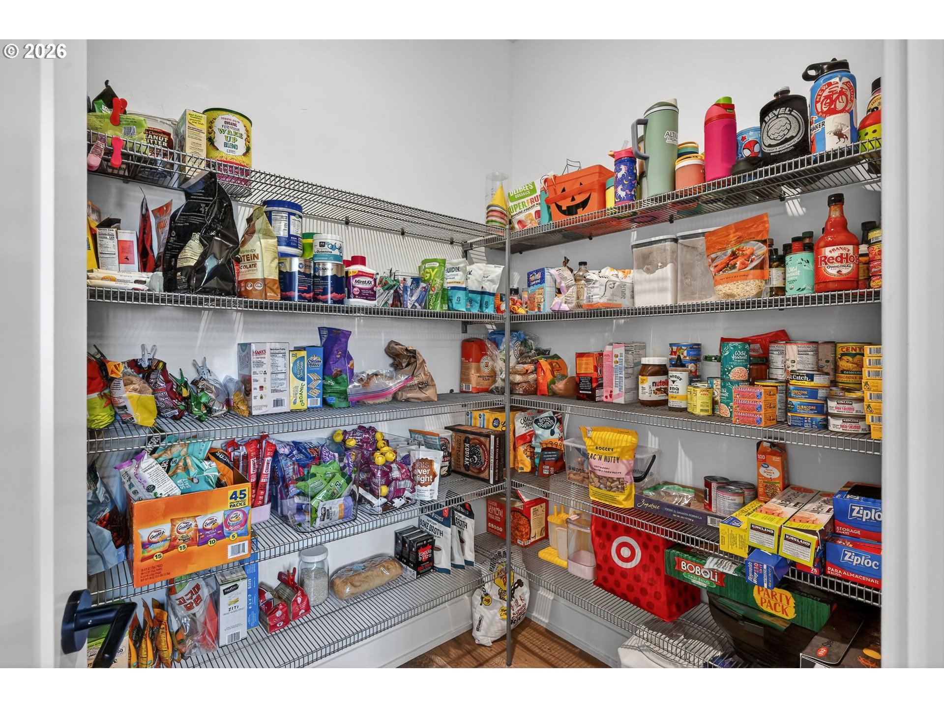 60903 Southeast Epic Place Bend, OR 97702 - Photo 13 of 37