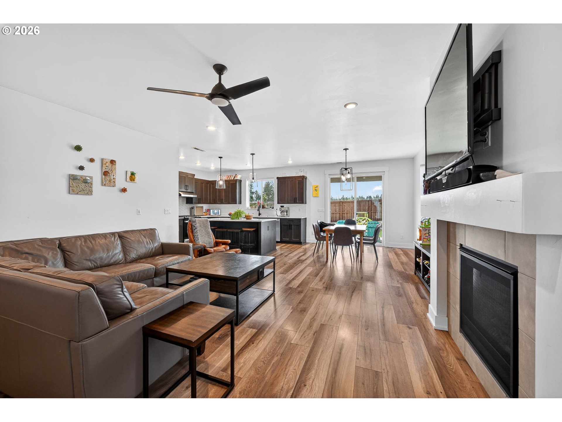 60903 Southeast Epic Place Bend, OR 97702 - Photo 6 of 37