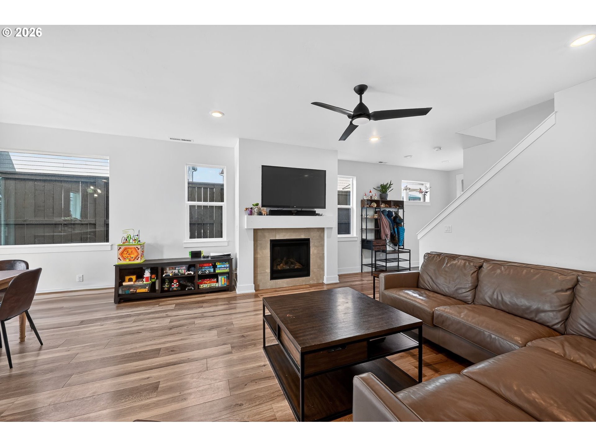 60903 Southeast Epic Place Bend, OR 97702 - Photo 7 of 37