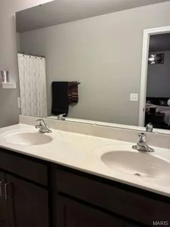 $550,000 | 351 Champion Way Drive, Ballwin, MO 63011