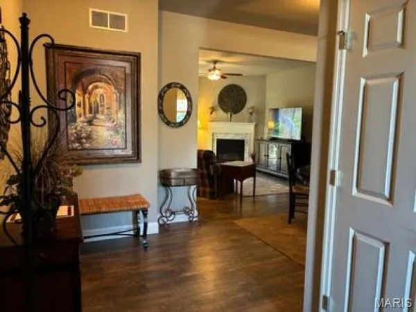 $550,000 | 351 Champion Way Drive, Ballwin, MO 63011