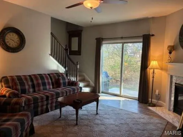 $550,000 | 351 Champion Way Drive, Ballwin, MO 63011