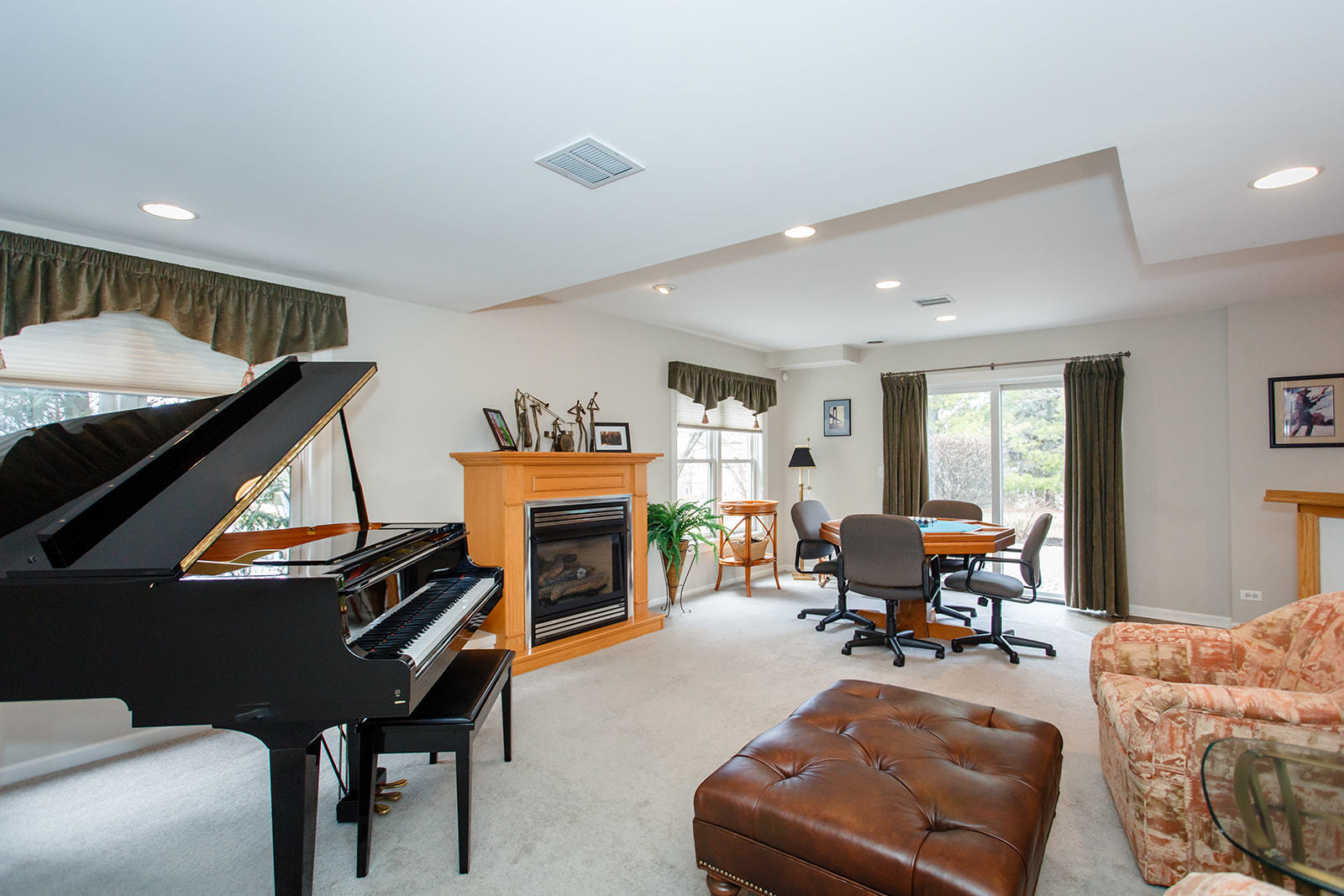 1058 Dove Way Cary, IL 60013 - Photo 28 of 38