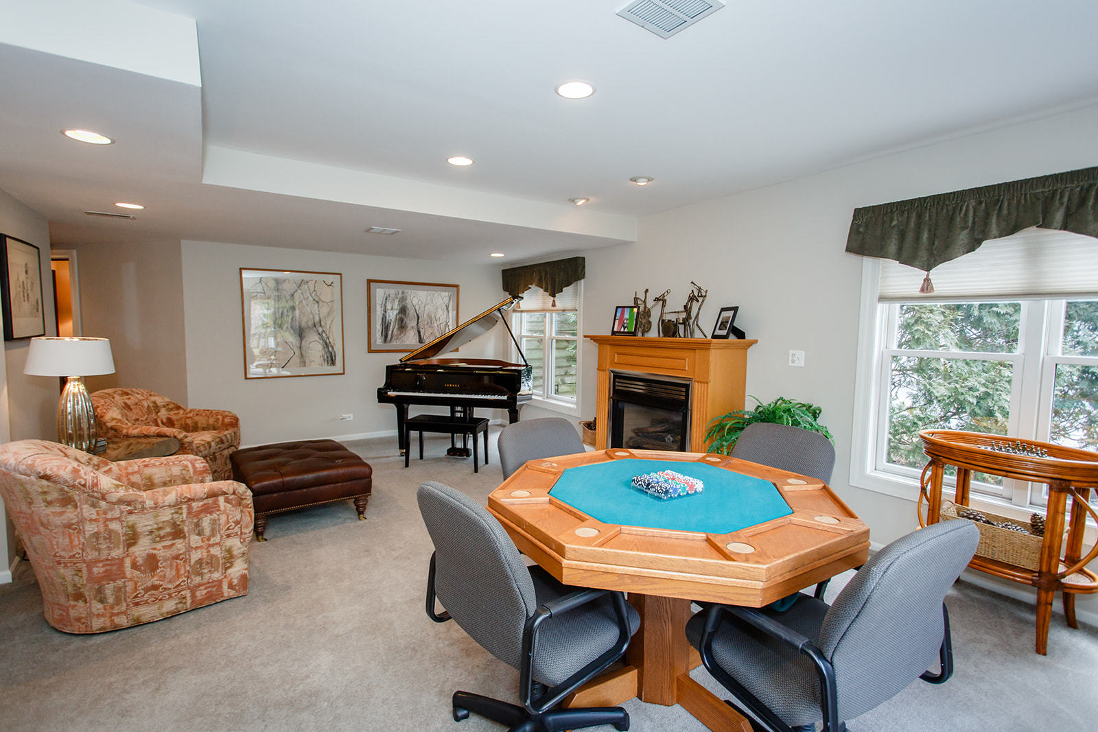 1058 Dove Way Cary, IL 60013 - Photo 31 of 38