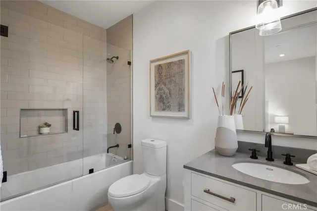 a close view of sink and tap