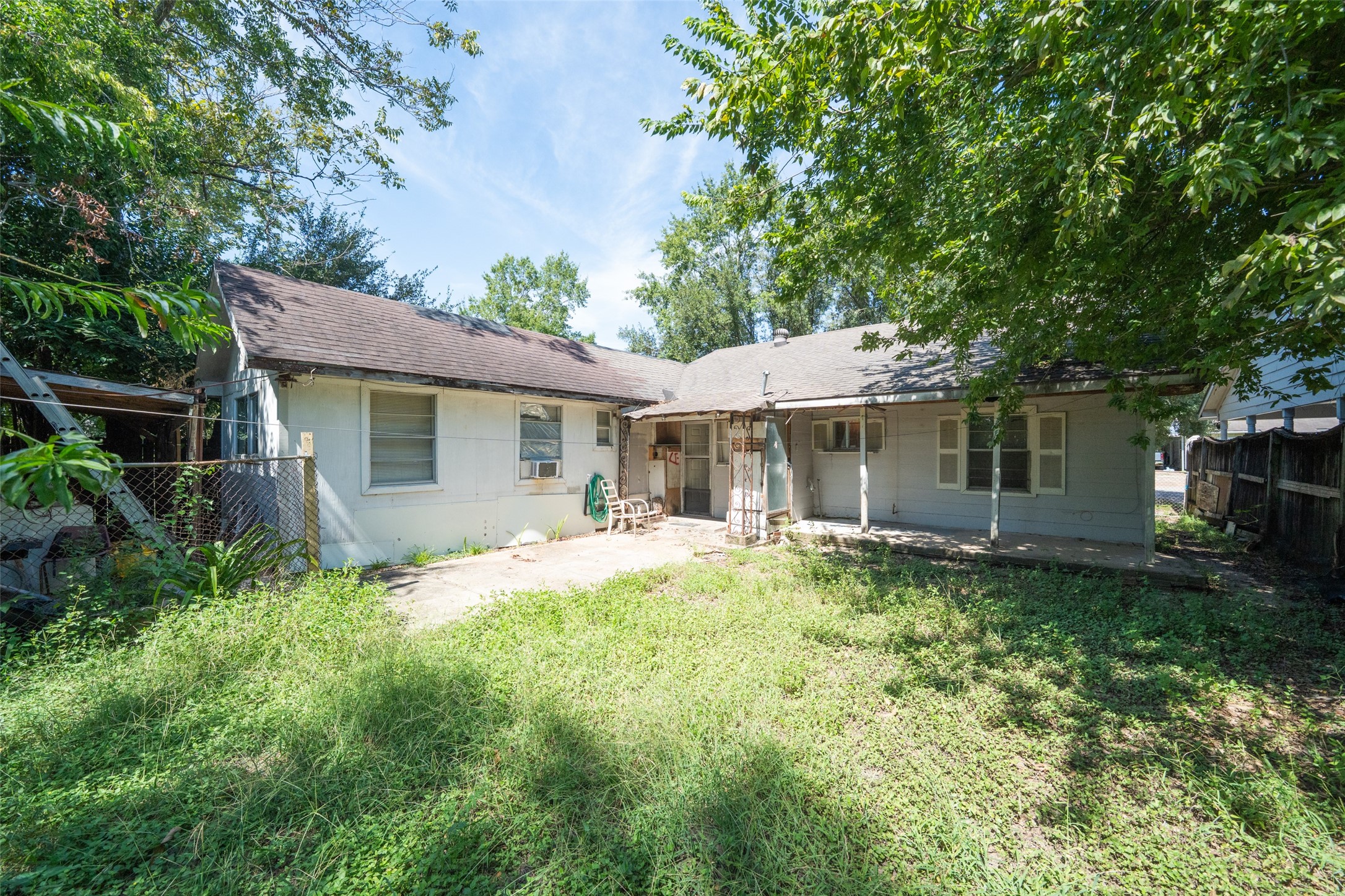 10418 Burman Street Houston, TX 77029 - Photo 11 of 13