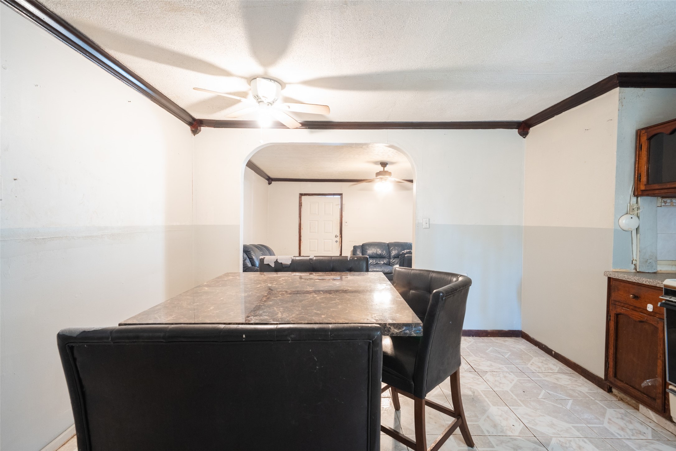 10418 Burman Street Houston, TX 77029 - Photo 5 of 13