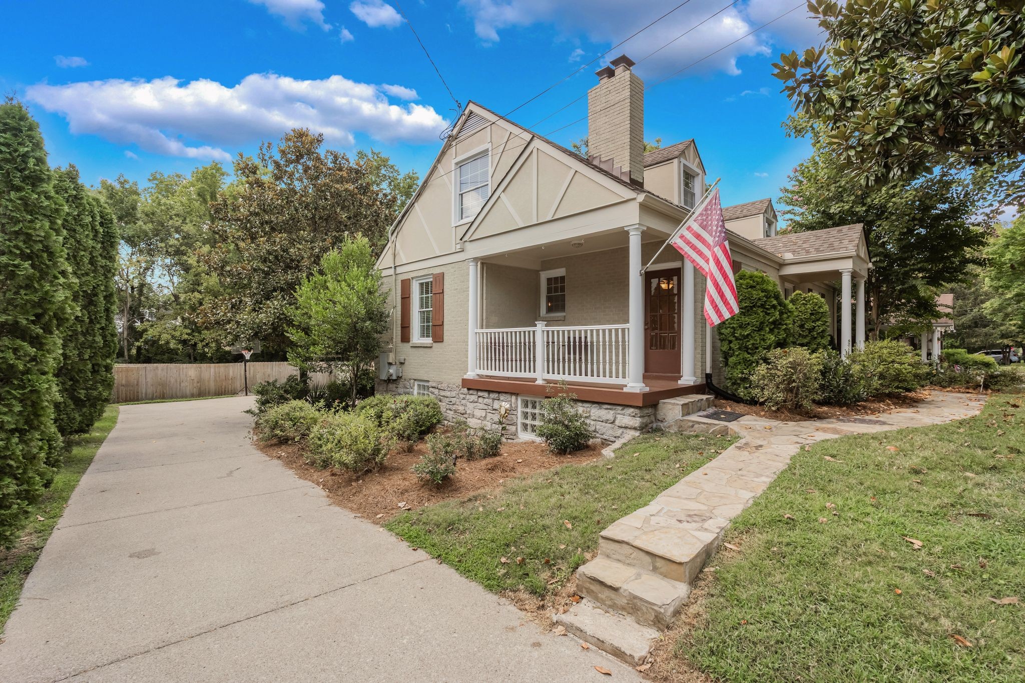 4017 Murphy Road Nashville, TN 37209 - Photo 5 of 52 Gallery Image 5