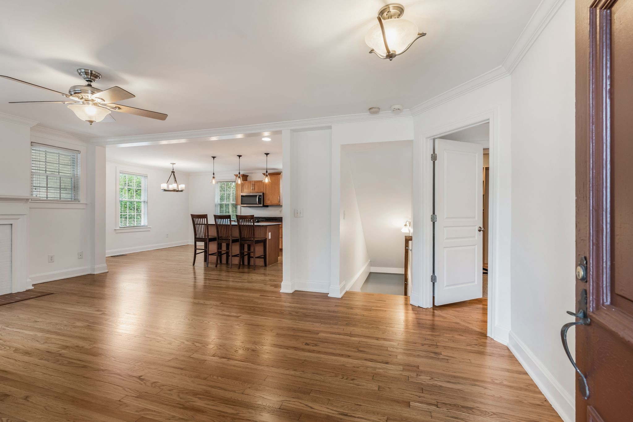 4017 Murphy Road Nashville, TN 37209 - Photo 7 of 52 Gallery Image 7