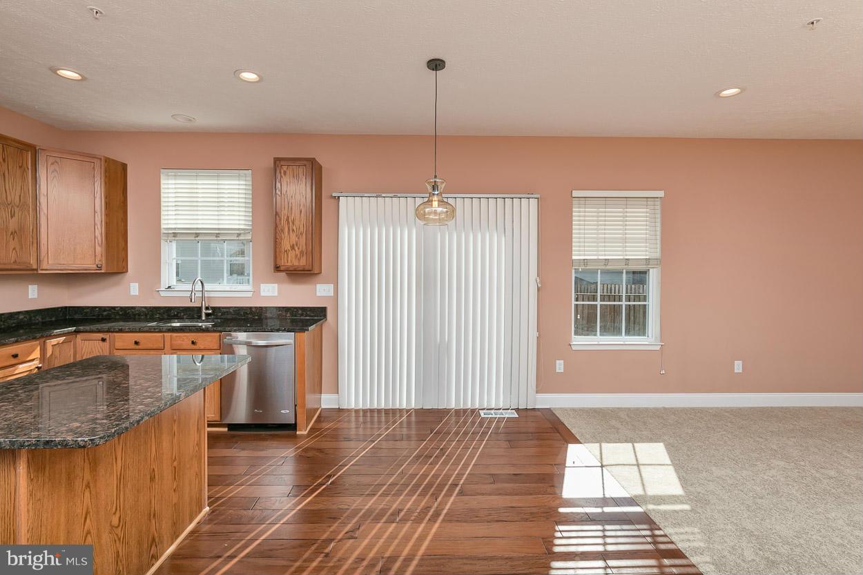 9709 Biggs Road Baltimore, MD 21220 - Photo 8 of 30 Kitchen