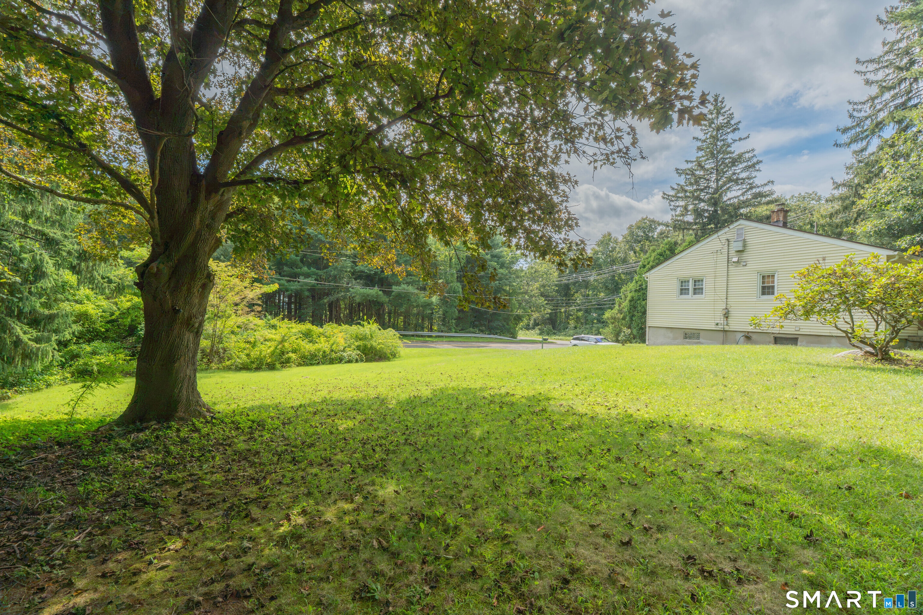 224 Lopus Road Beacon Falls, CT 06403 - Photo 20 of 28 Gallery Image 20