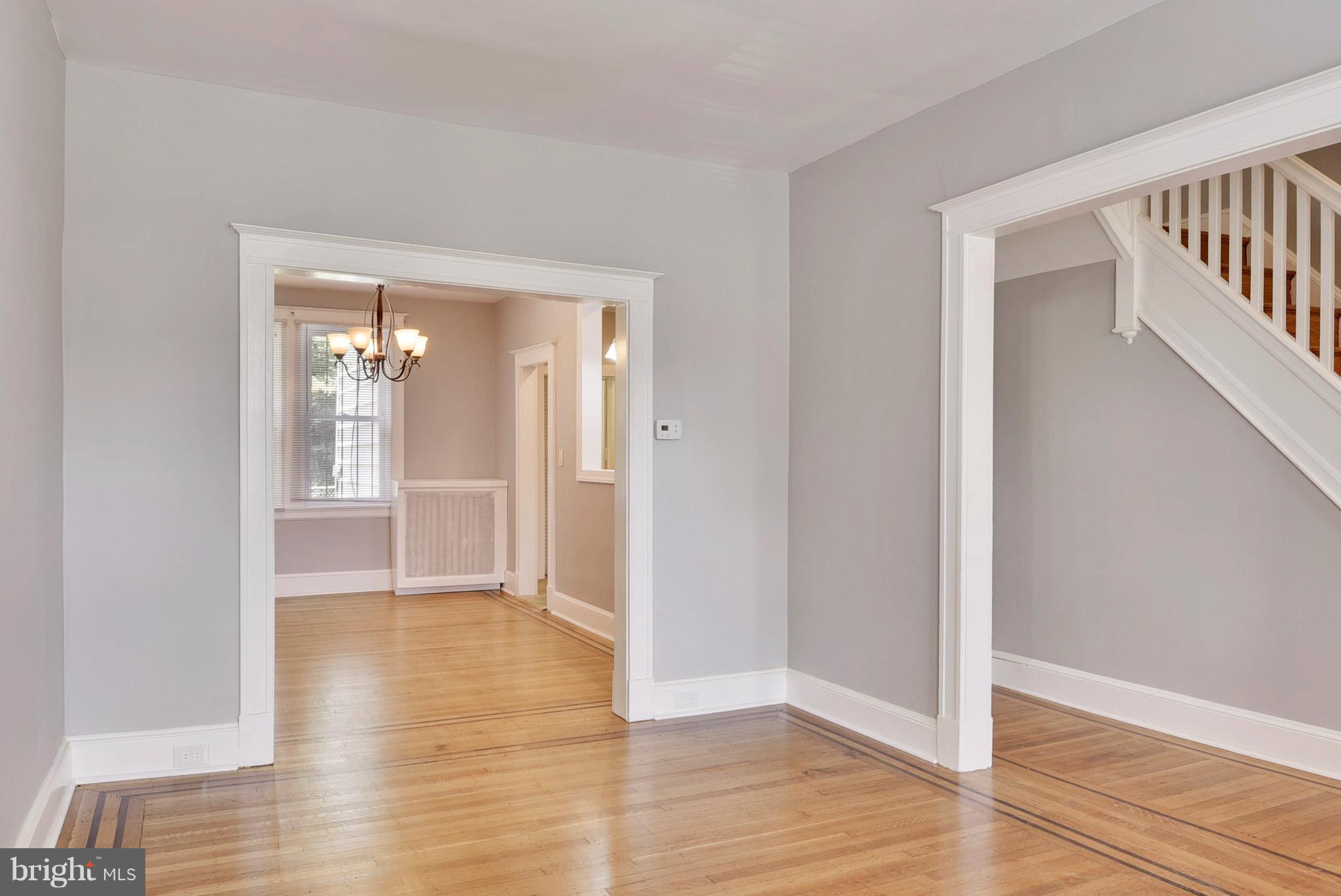 4012 Fairfax Road Baltimore, MD 21216 - Photo 7 of 21 Living Room