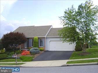 39 Rim View Lane Shillington, PA 19607 - Photo 1 of 6 Exterior Front