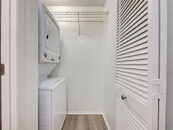 $185,000 | 7237 Cloister Drive, Unit 207, Sarasota, FL 34231