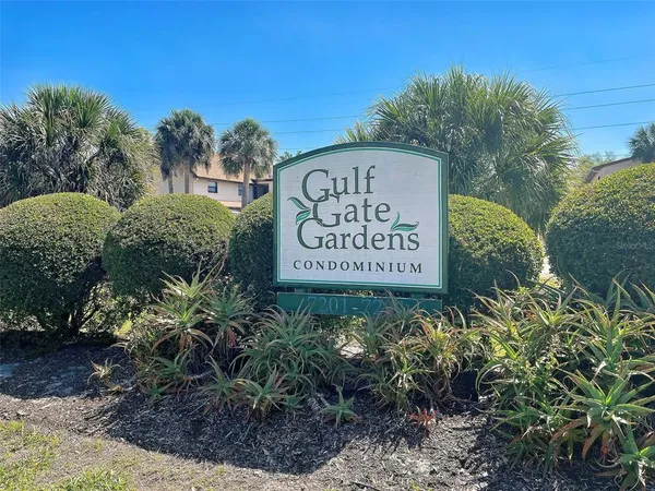 $185,000 | 7237 Cloister Drive, Unit 207, Sarasota, FL 34231