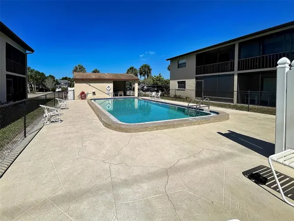 $185,000 | 7237 Cloister Drive, Unit 207, Sarasota, FL 34231