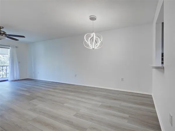 $185,000 | 7237 Cloister Drive, Unit 207, Sarasota, FL 34231