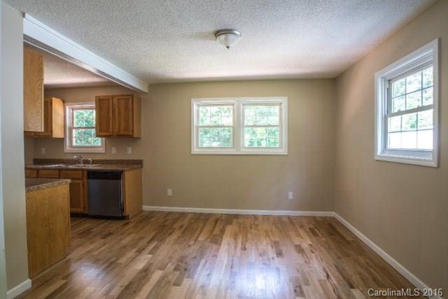 4190 Ford Hill Road Morganton, NC 28655 - Photo 6 of 23 Gallery Image 6