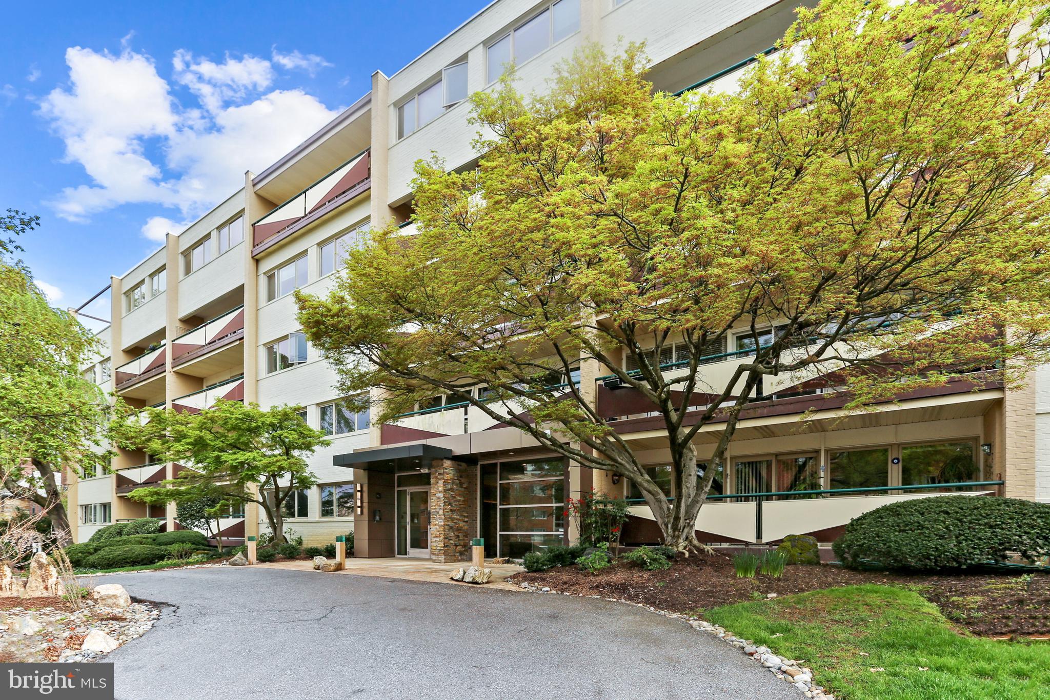 4720 Chevy Chase Drive, Unit 103 Chevy Chase, MD 20815 - Photo 3 of 44