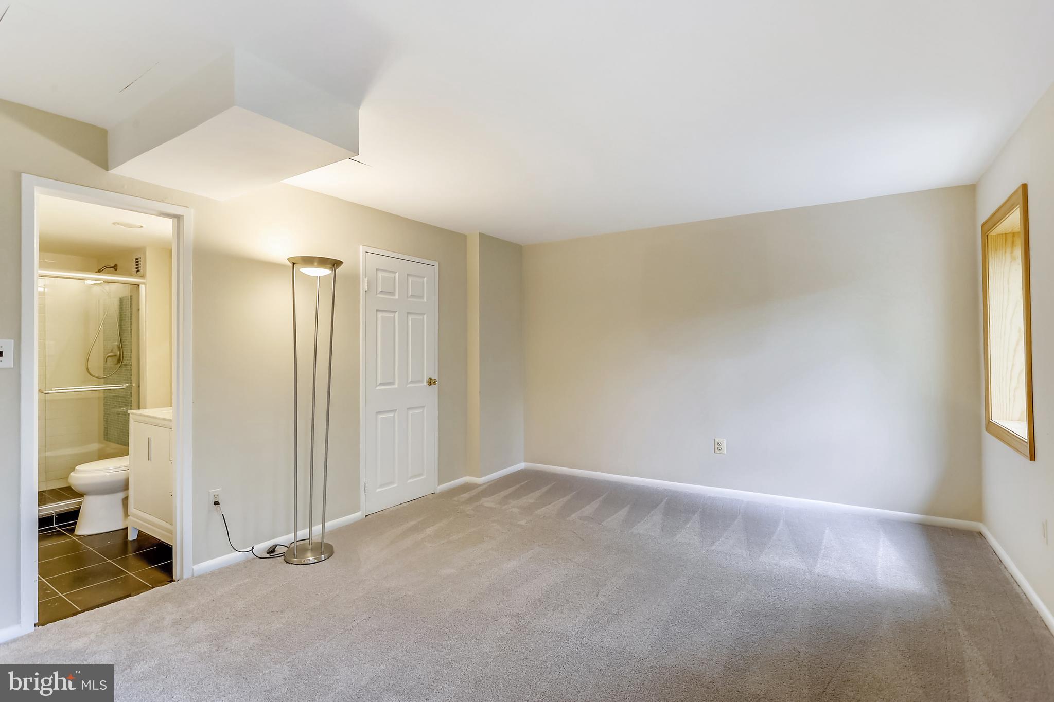 4720 Chevy Chase Drive, Unit 103 Chevy Chase, MD 20815 - Photo 22 of 44