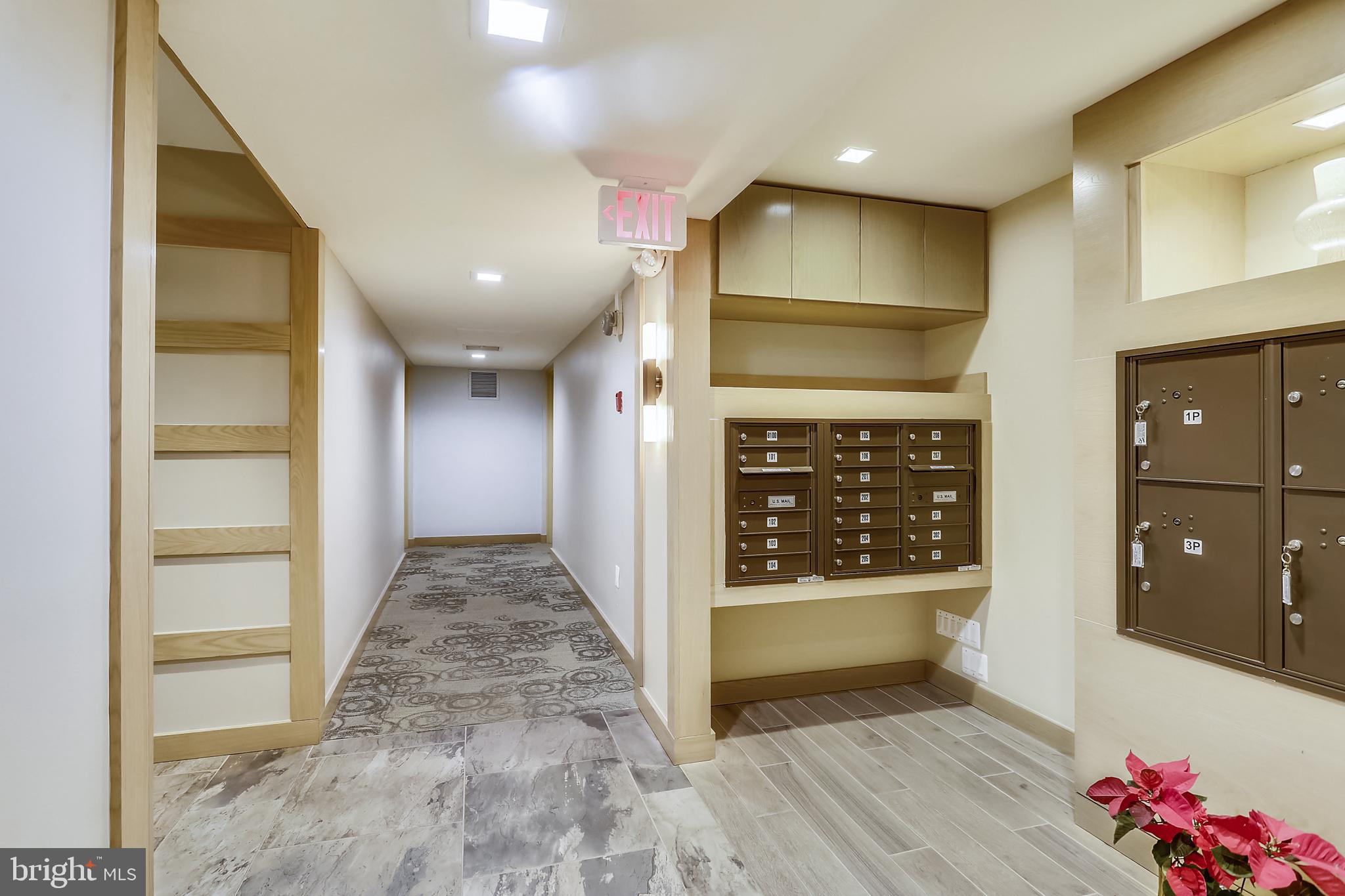 4720 Chevy Chase Drive, Unit 103 Chevy Chase, MD 20815 - Photo 5 of 44