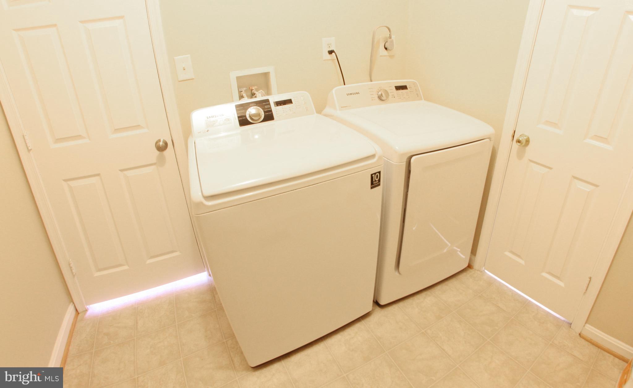 133 Myrtle Avenue Severn, MD 21144 - Photo 24 of 34 Laundry/mud room leads to/from the garage