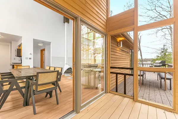 $1,499,995 | 10 Island View Drive, Traverse City, MI 49696