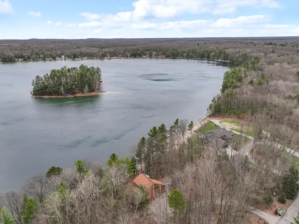 $1,499,995 | 10 Island View Drive, Traverse City, MI 49696
