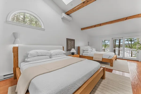 $1,499,995 | 10 Island View Drive, Traverse City, MI 49696