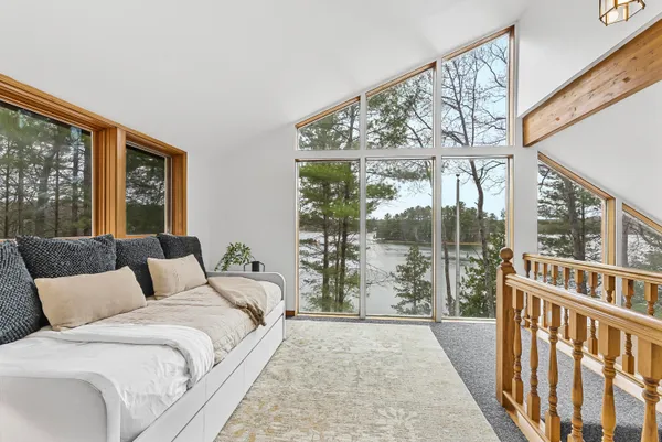 $1,499,995 | 10 Island View Drive, Traverse City, MI 49696