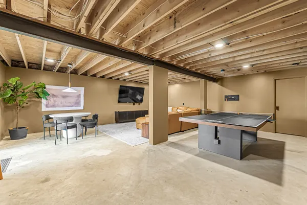 $1,499,995 | 10 Island View Drive, Traverse City, MI 49696