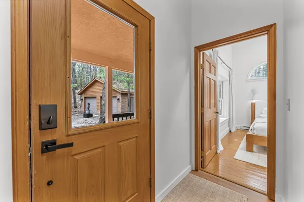 $1,499,995 | 10 Island View Drive, Traverse City, MI 49696