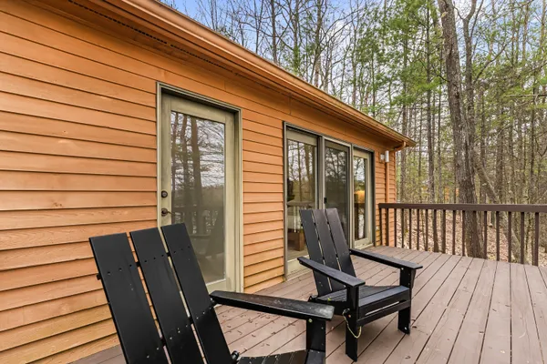 $1,499,995 | 10 Island View Drive, Traverse City, MI 49696