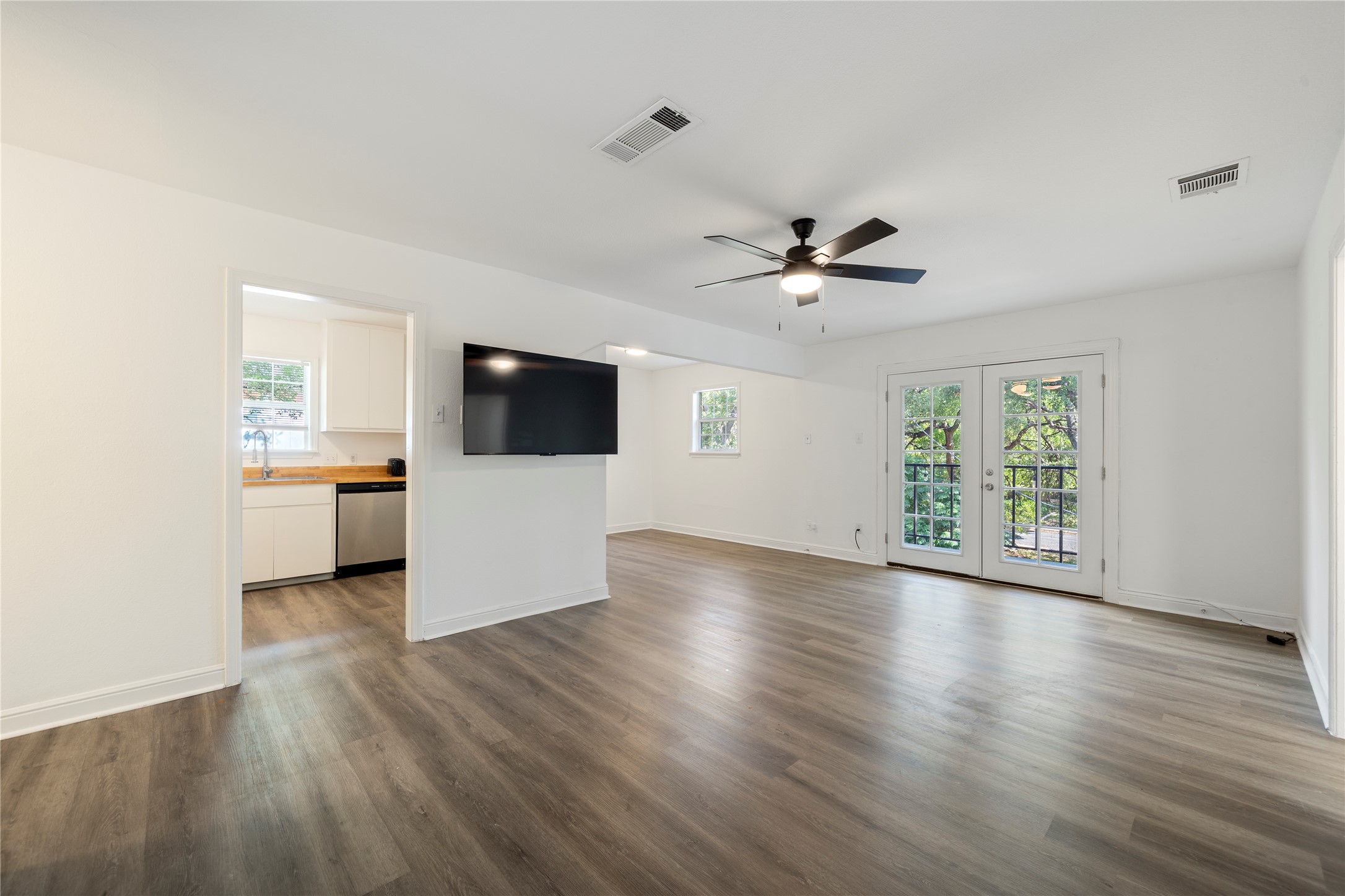 2509 Quarry Road, Unit B Austin, TX 78703 - Photo 1 of 33 Gallery Image 1
