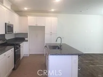 $3,150 | 7107 Vernazza Place, Eastvale, CA 92880