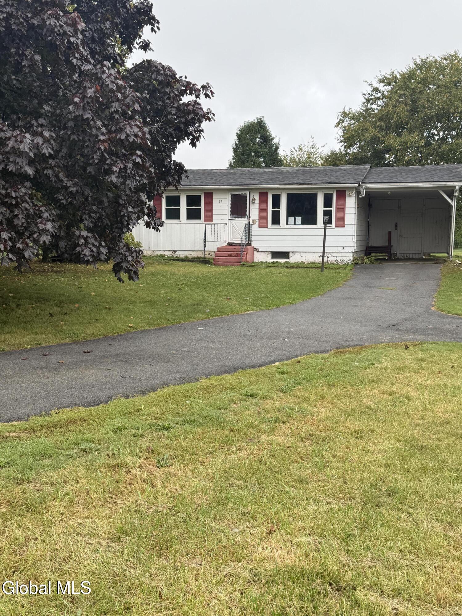 29 Ferry Road Crown Point, NY 12928 - Photo 7 of 28 IMG_0071
