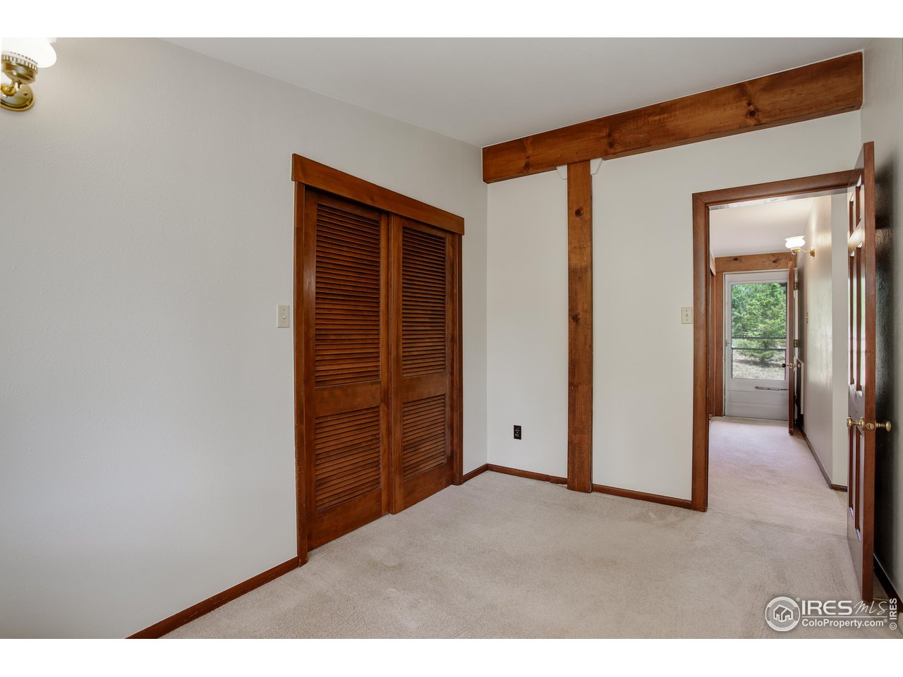107 Deer Trail Road Boulder, CO 80302 - Photo 26 of 40 a view of an empty room