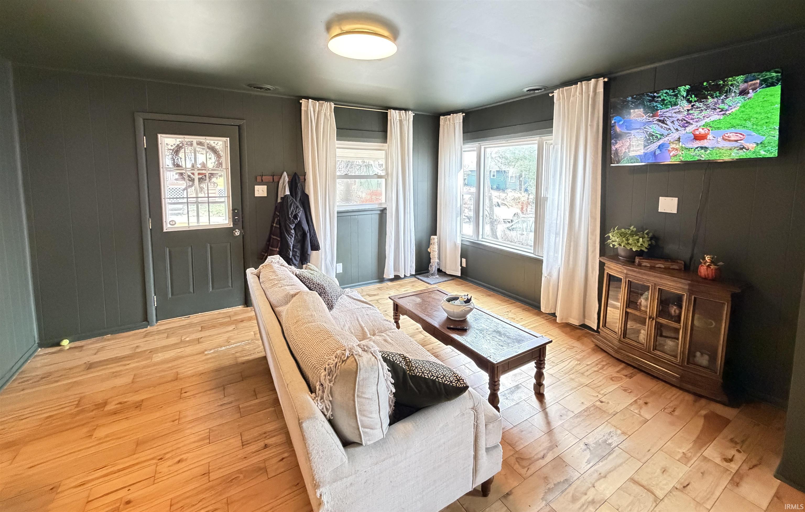 308 South Davisson Street Bloomington, IN 47403 - Photo 4 of 19