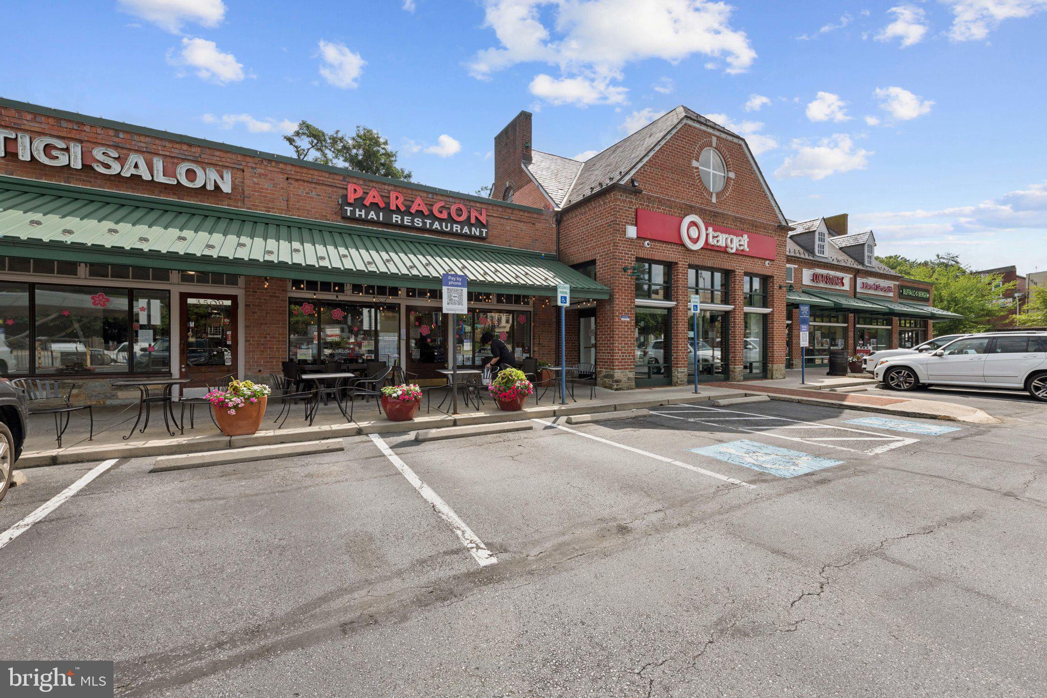 2710 Macomb Street Northwest, Unit 403 Washington, DC 20008 - Photo 22 of 30