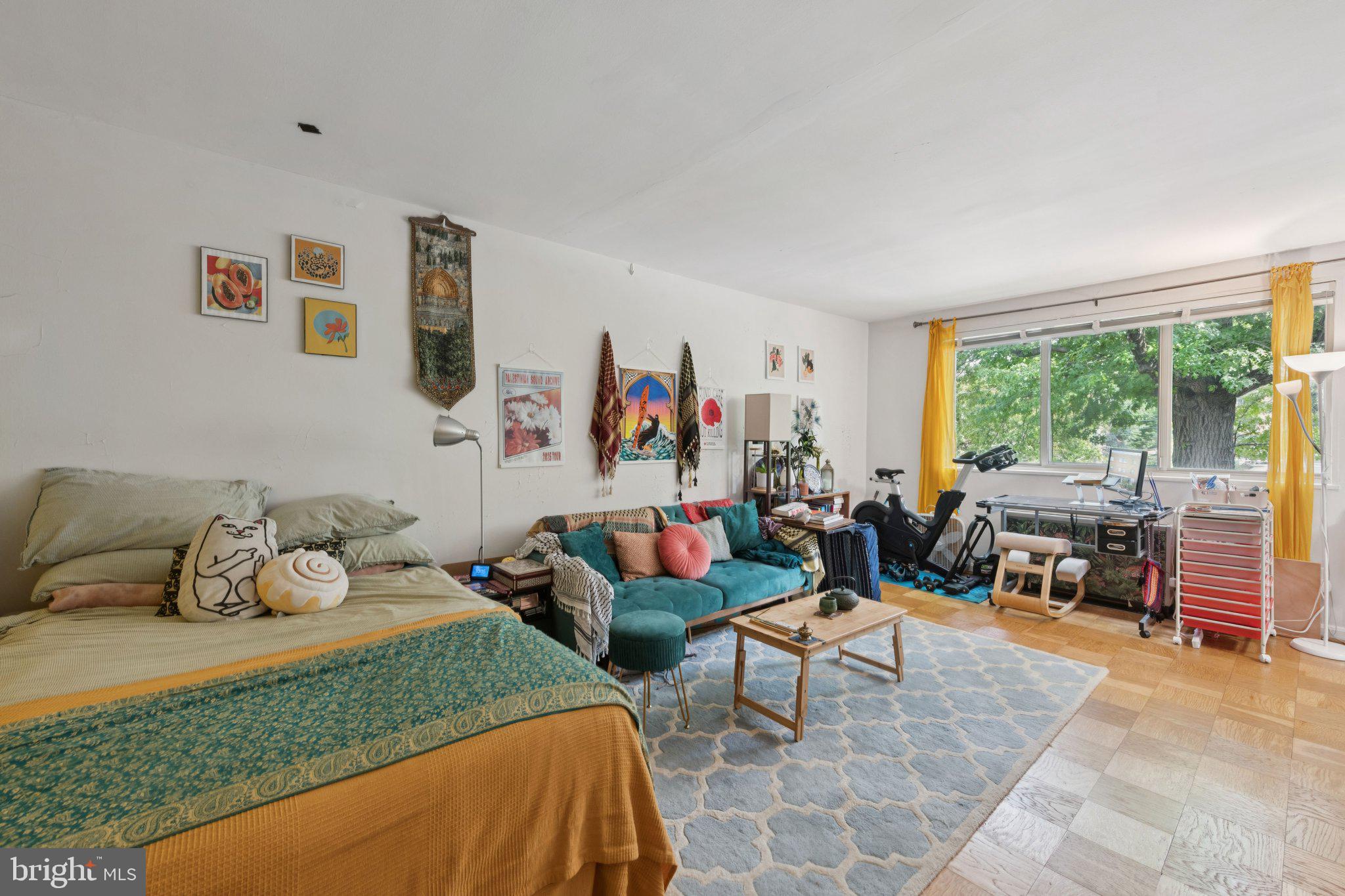 2710 Macomb Street Northwest, Unit 403 Washington, DC 20008 - Photo 4 of 30