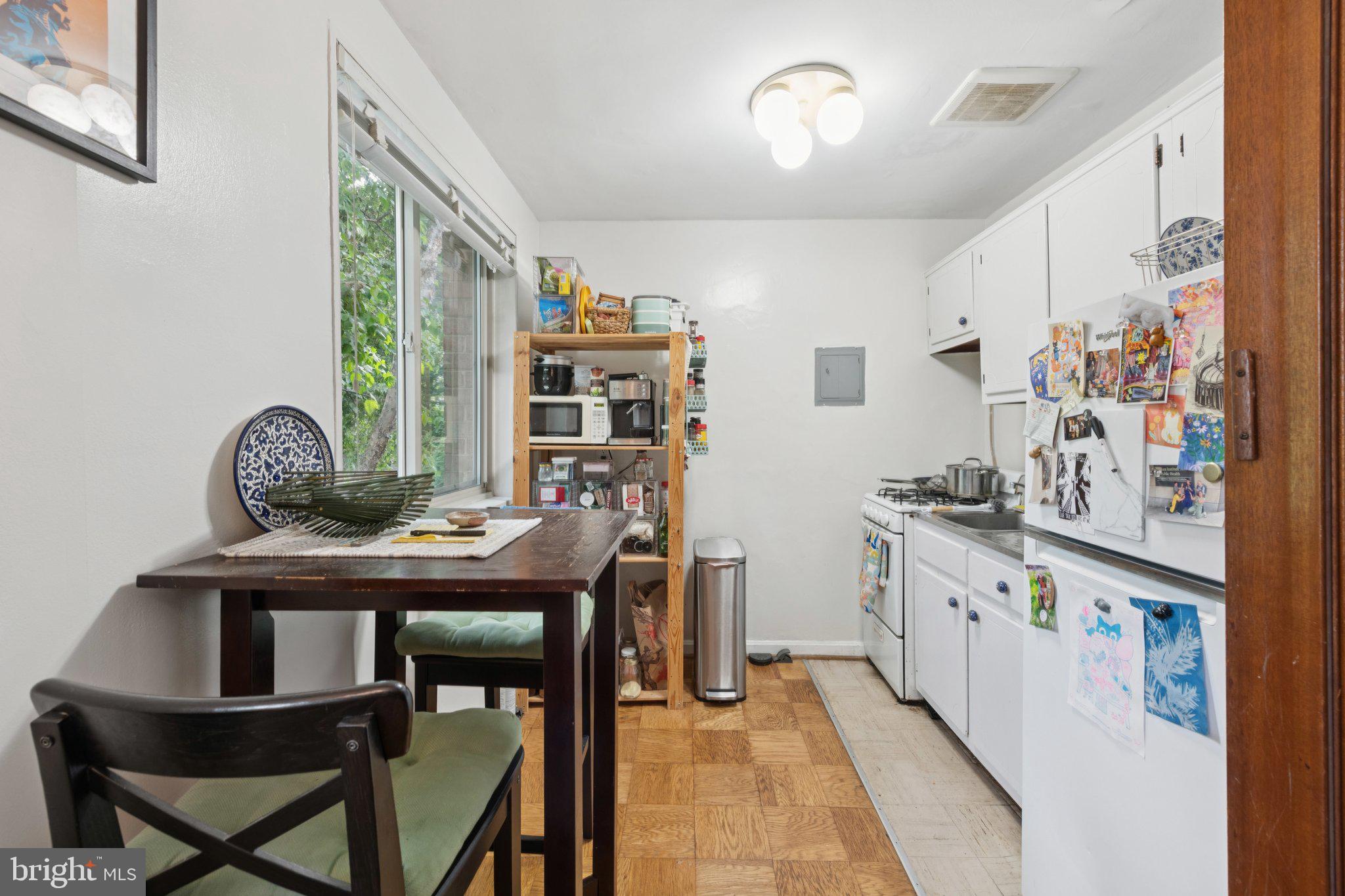 2710 Macomb Street Northwest, Unit 403 Washington, DC 20008 - Photo 10 of 30