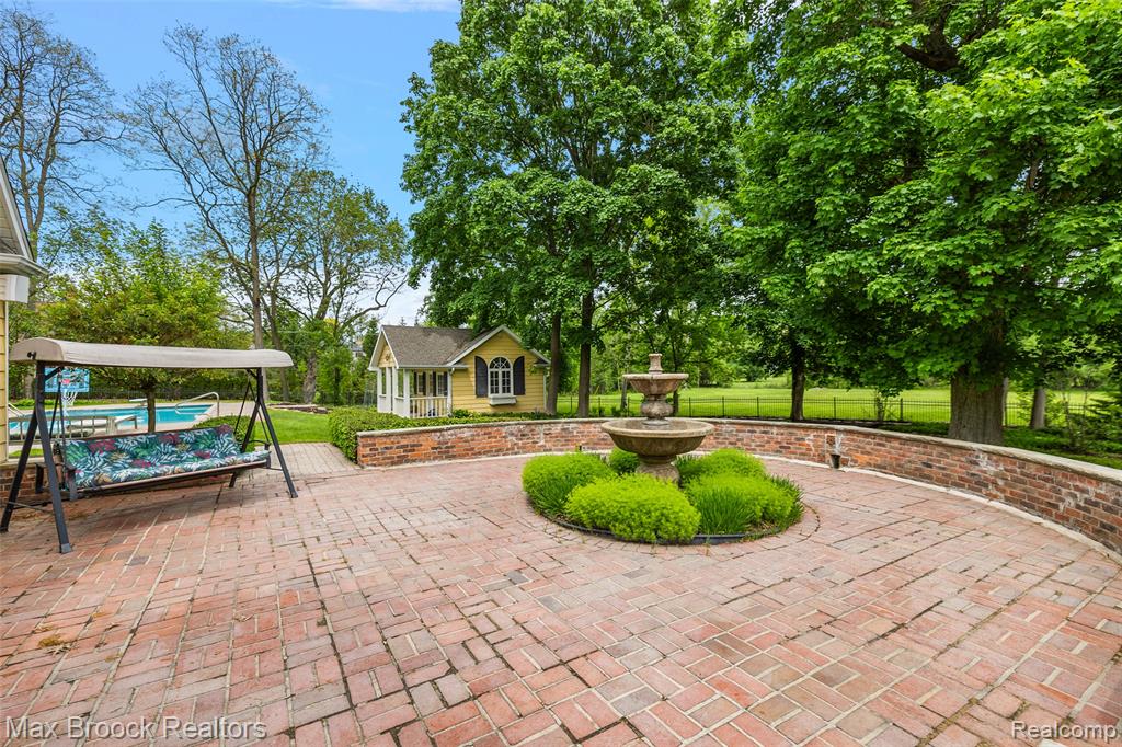 760 Lone Pine Road Bloomfield Hills, MI 48304 - Photo 54 of 65