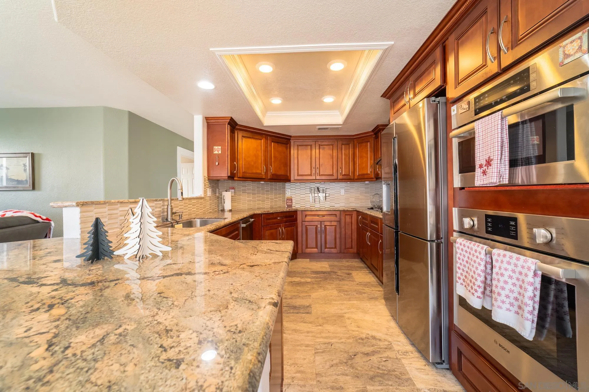 8450 Mesa Terrace Road Santee, CA 92071 - Photo 10 of 40 Gallery Image 10