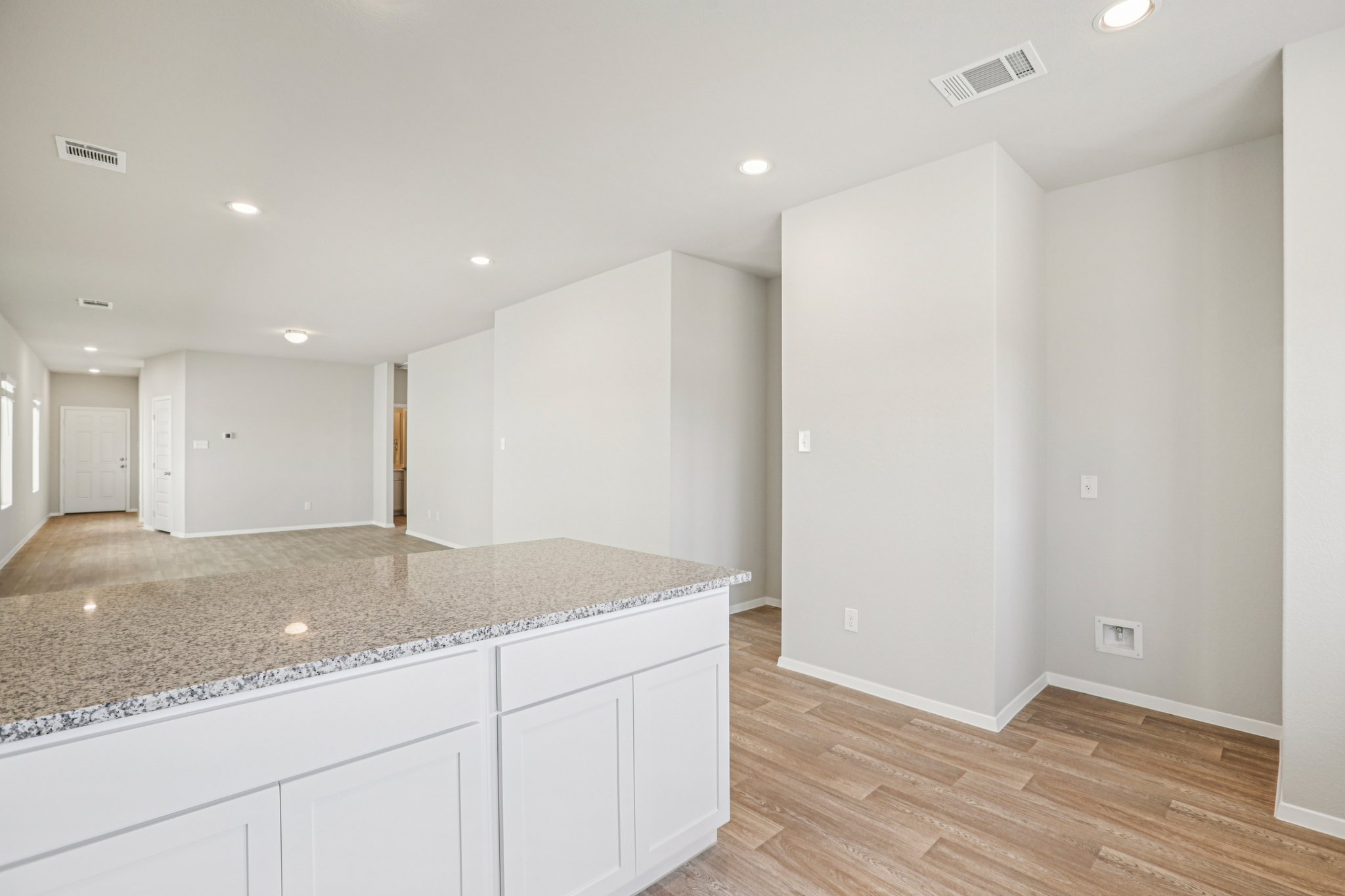 425 Rear Boot Way Liberty Hill, TX 78642 - Photo 8 of 40