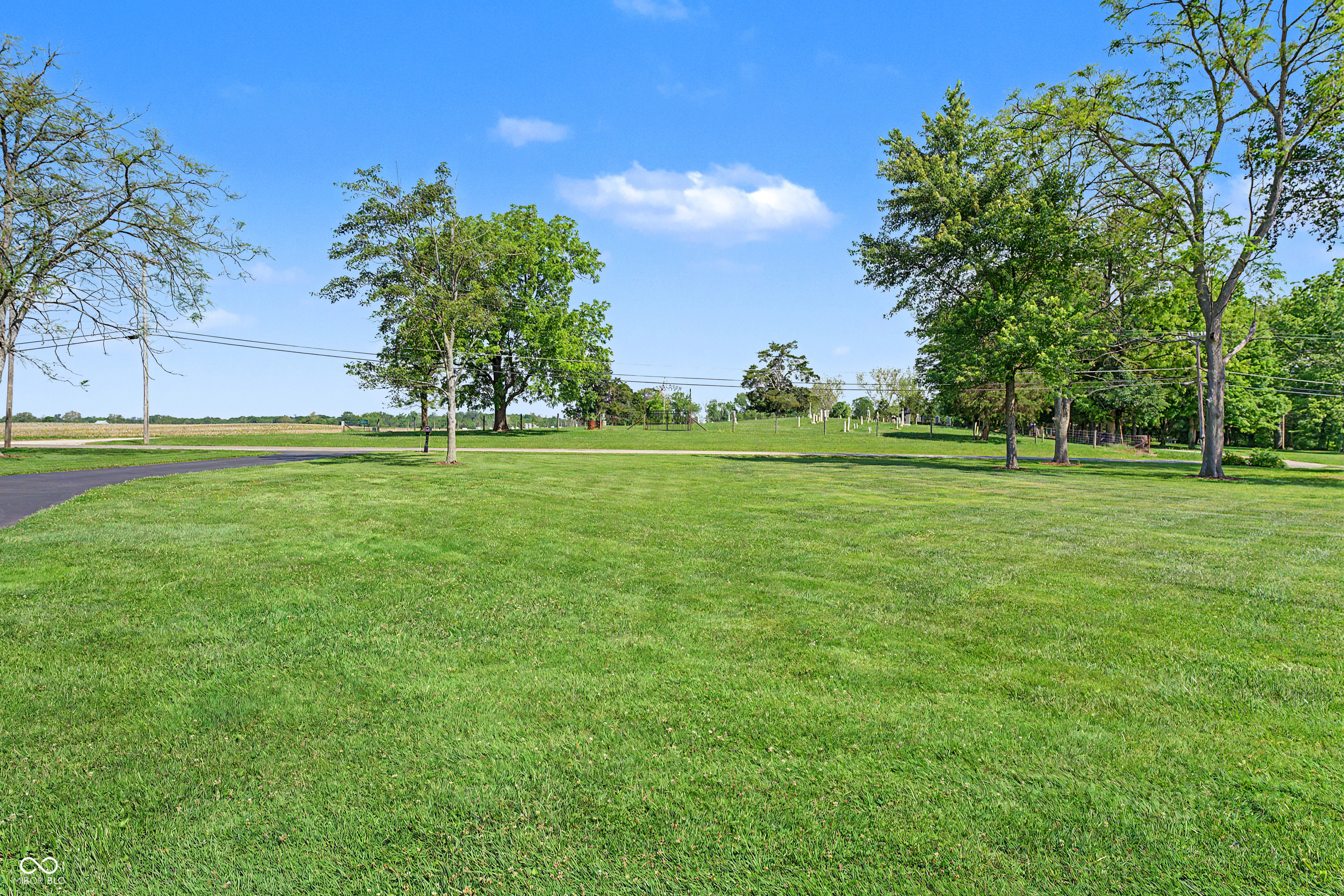 11975 East Legal Tender Road Columbus, IN 47203 - Photo 82 of 91