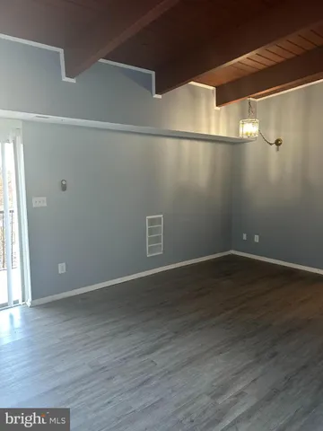 $1,750 | 7609 Fontainebleau Drive, Unit 2215, New Carrollton, MD 20784